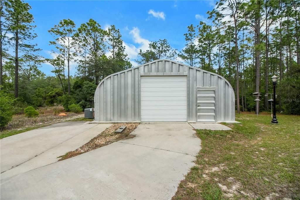 Activo con contrato: $525,000 (3 camas, 2 baños, 2219 Pies cuadrados)