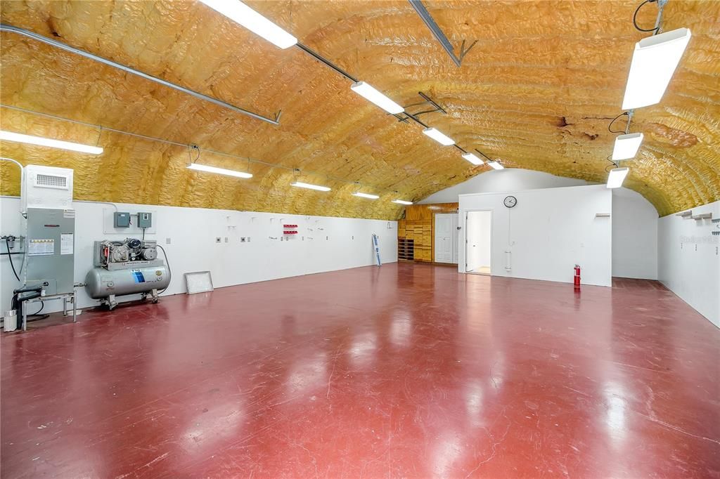 Activo con contrato: $525,000 (3 camas, 2 baños, 2219 Pies cuadrados)