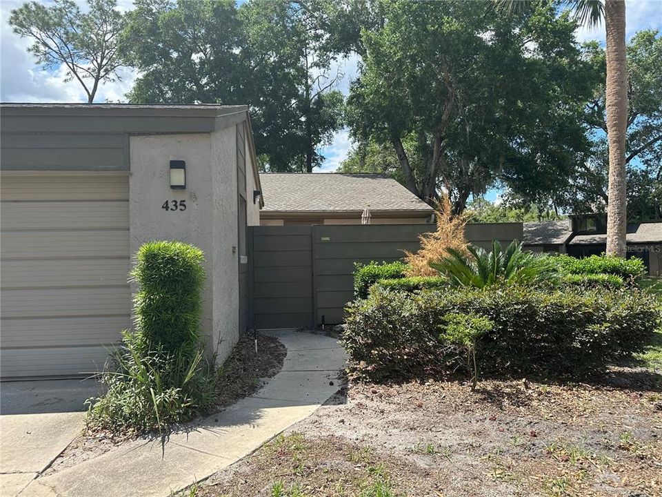For Rent: $1,800 (3 beds, 2 baths, 1721 Square Feet)