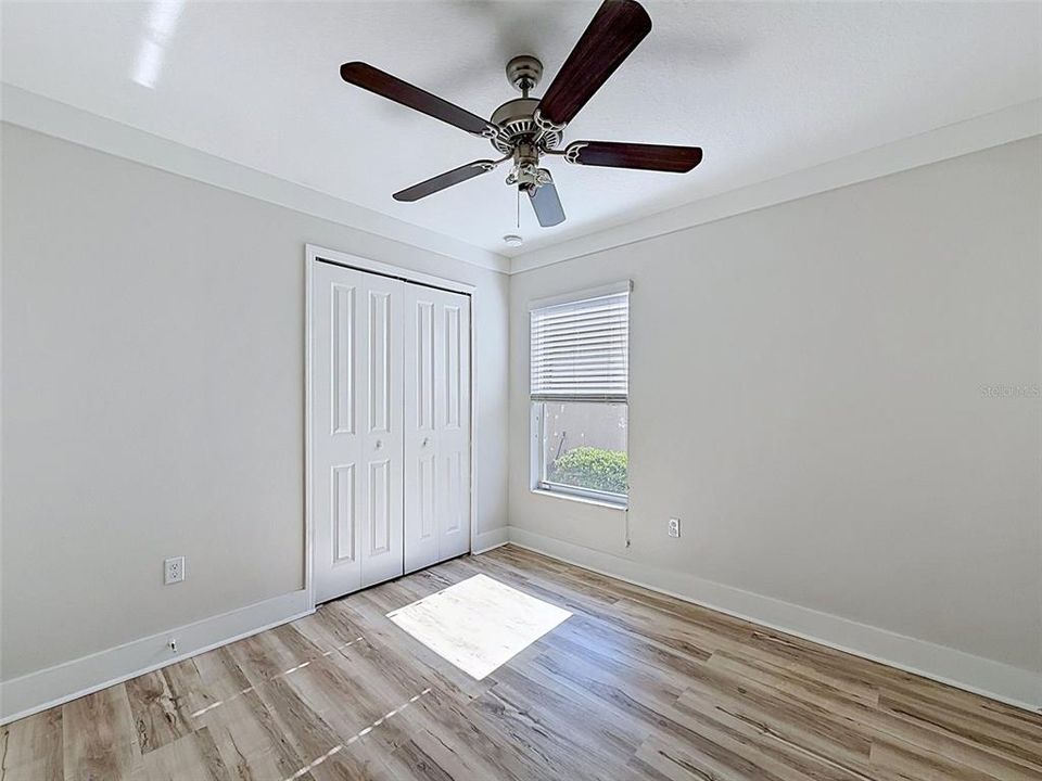 Activo con contrato: $299,900 (4 camas, 2 baños, 1918 Pies cuadrados)