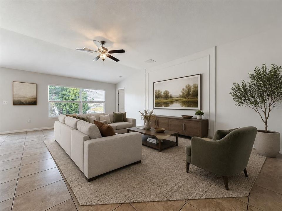 Activo con contrato: $299,900 (4 camas, 2 baños, 1918 Pies cuadrados)