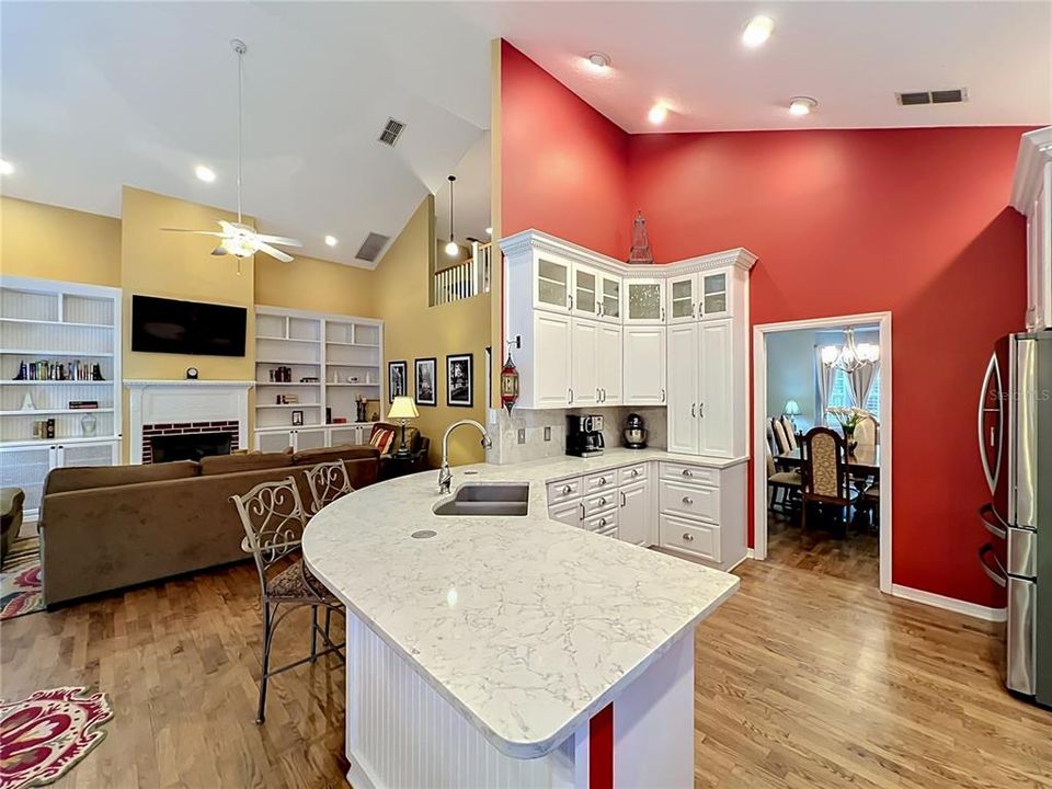 Active With Contract: $850,000 (4 beds, 3 baths, 2829 Square Feet)