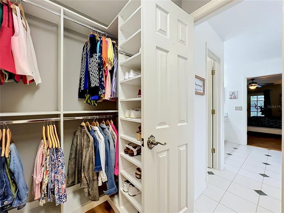 Active With Contract: $850,000 (4 beds, 3 baths, 2829 Square Feet)