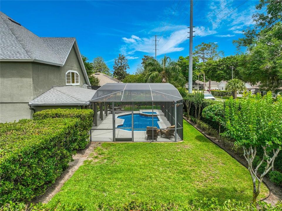 Active With Contract: $850,000 (4 beds, 3 baths, 2829 Square Feet)