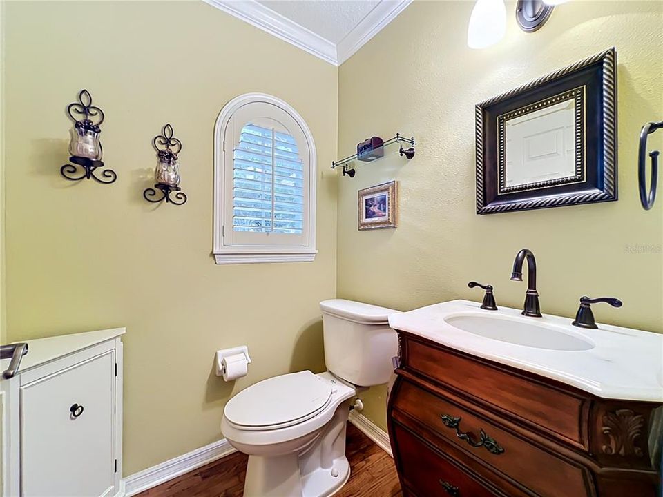 Active With Contract: $850,000 (4 beds, 3 baths, 2829 Square Feet)