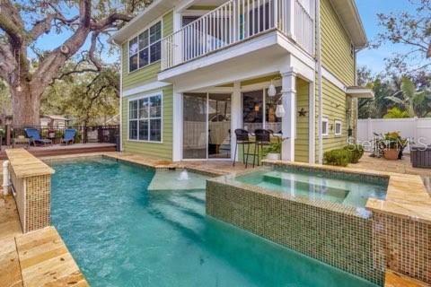For Rent: $5,500 (2 beds, 2 baths, 1348 Square Feet)