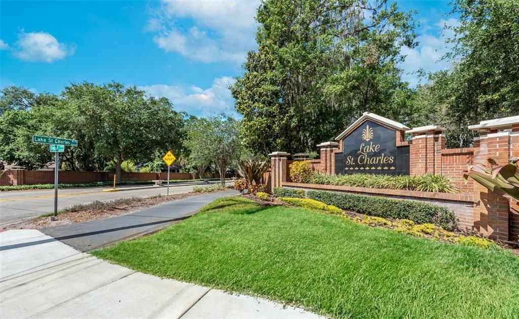 For Rent: $2,200 (3 beds, 2 baths, 1695 Square Feet)