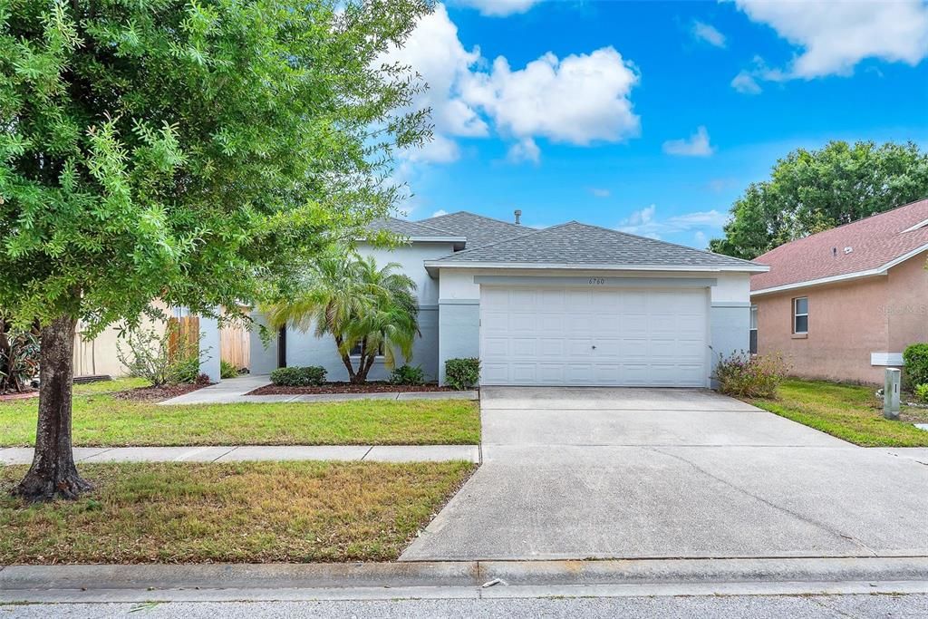 For Rent: $2,200 (3 beds, 2 baths, 1695 Square Feet)