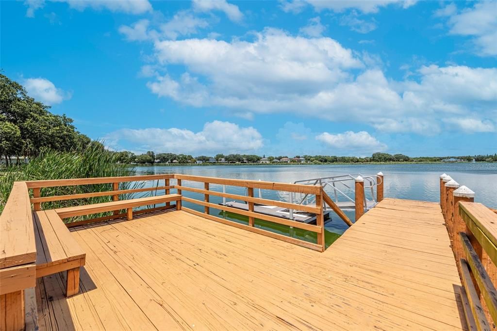 For Rent: $2,200 (3 beds, 2 baths, 1695 Square Feet)