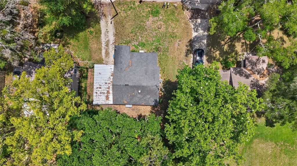 Active With Contract: $125,000 (3 beds, 1 baths, 690 Square Feet)
