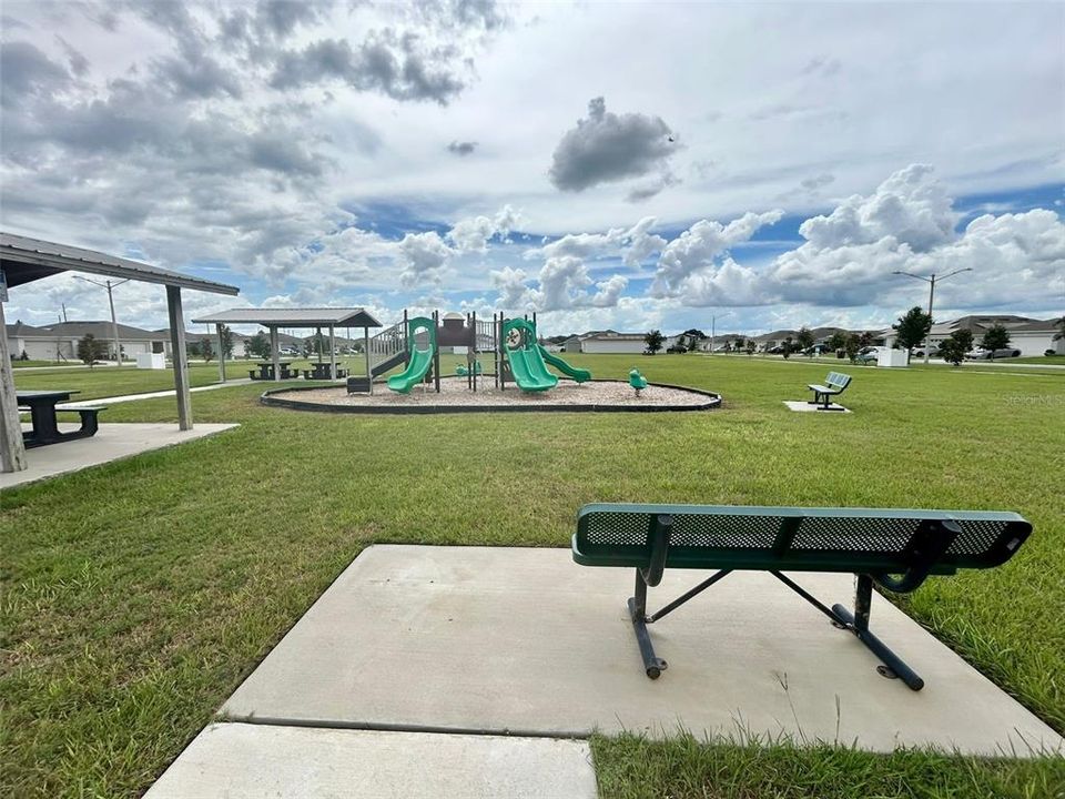 For Rent: $2,600 (5 beds, 3 baths, 2712 Square Feet)