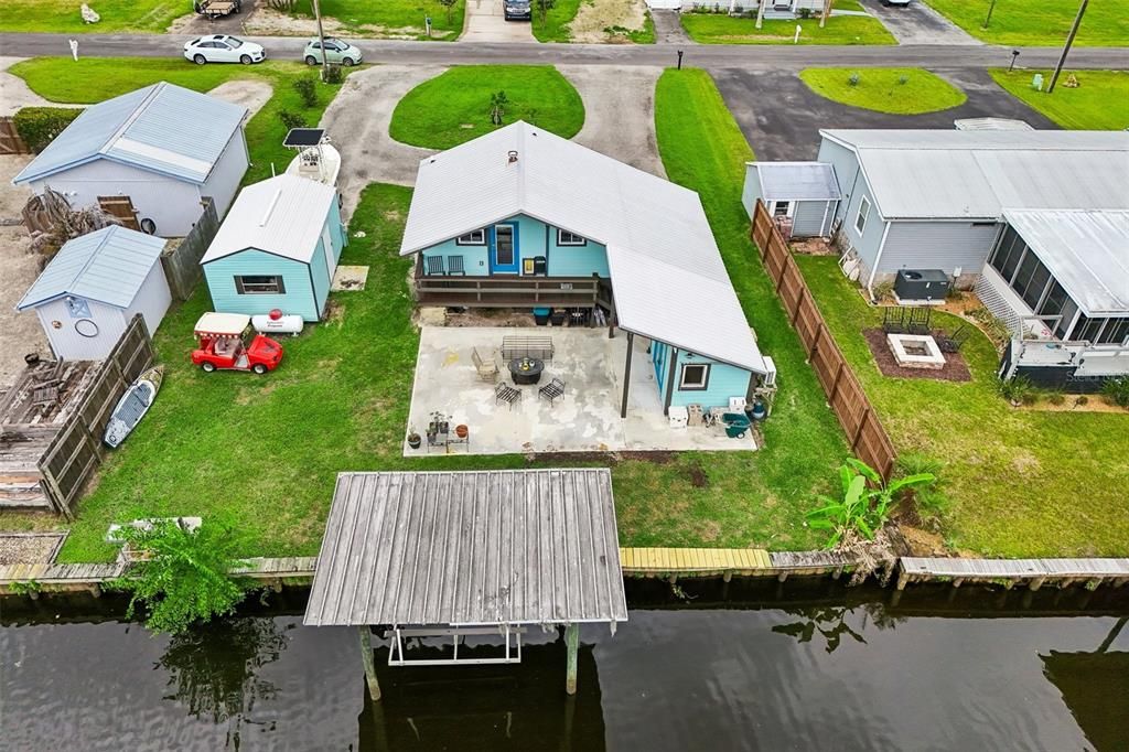 For Sale: $320,000 (1 beds, 1 baths, 432 Square Feet)
