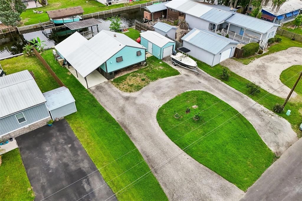 For Sale: $320,000 (1 beds, 1 baths, 432 Square Feet)