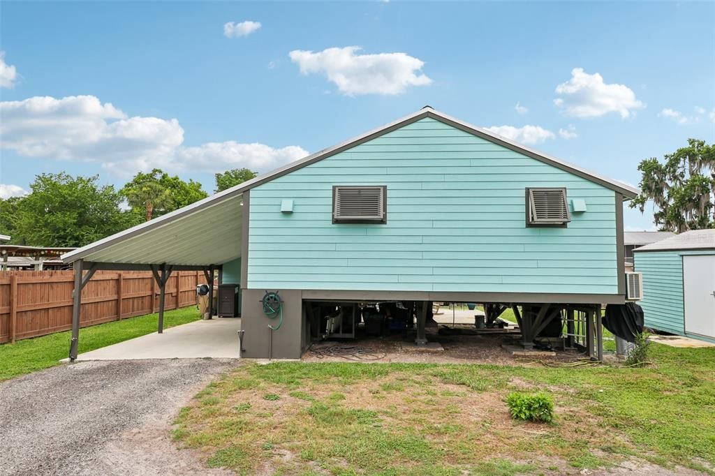 For Sale: $320,000 (1 beds, 1 baths, 432 Square Feet)