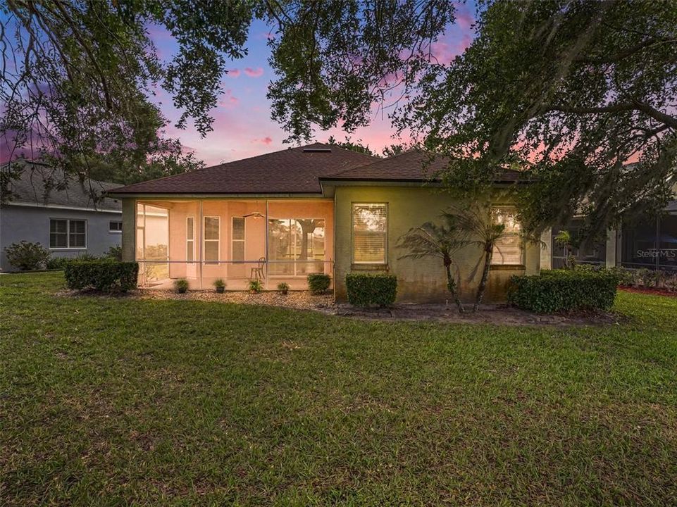 Activo con contrato: $544,900 (3 camas, 2 baños, 1747 Pies cuadrados)