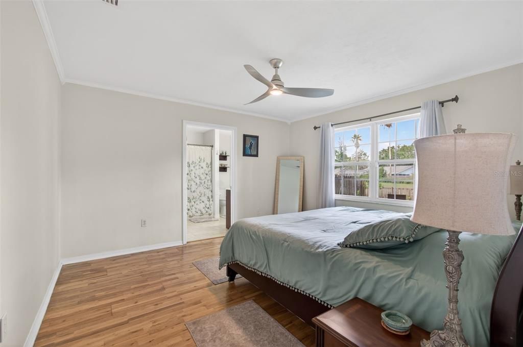 For Sale: $338,500 (3 beds, 2 baths, 1347 Square Feet)