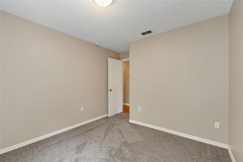 For Rent: $2,150 (3 beds, 2 baths, 1562 Square Feet)
