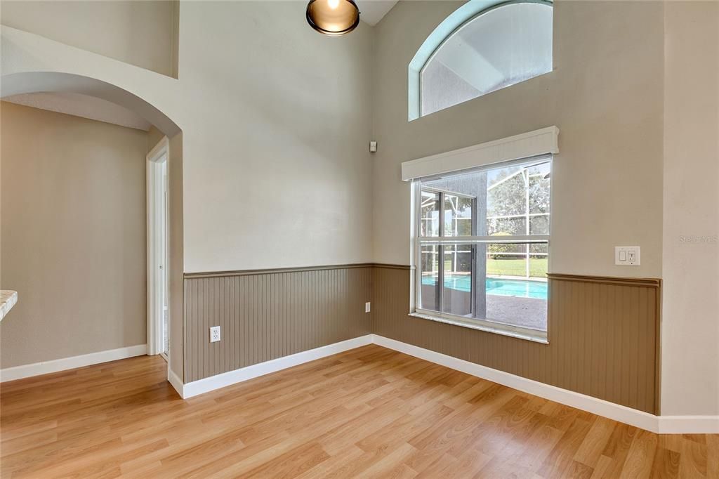 For Rent: $2,150 (3 beds, 2 baths, 1562 Square Feet)