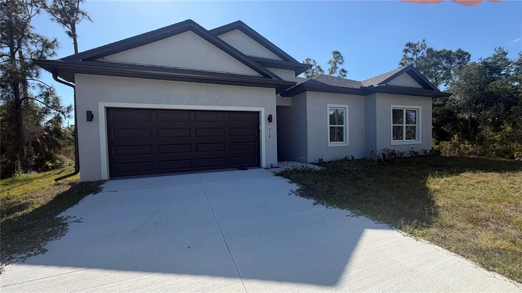 For Sale: $340,000 (3 beds, 2 baths, 1773 Square Feet)