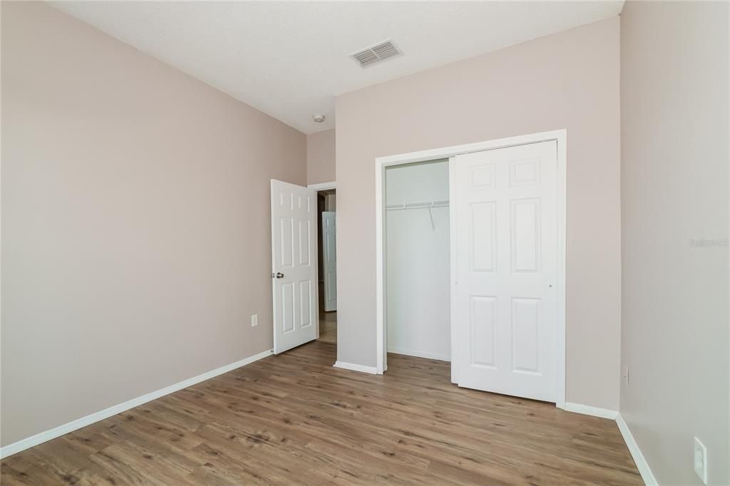 Active With Contract: $420,000 (3 beds, 2 baths, 1782 Square Feet)
