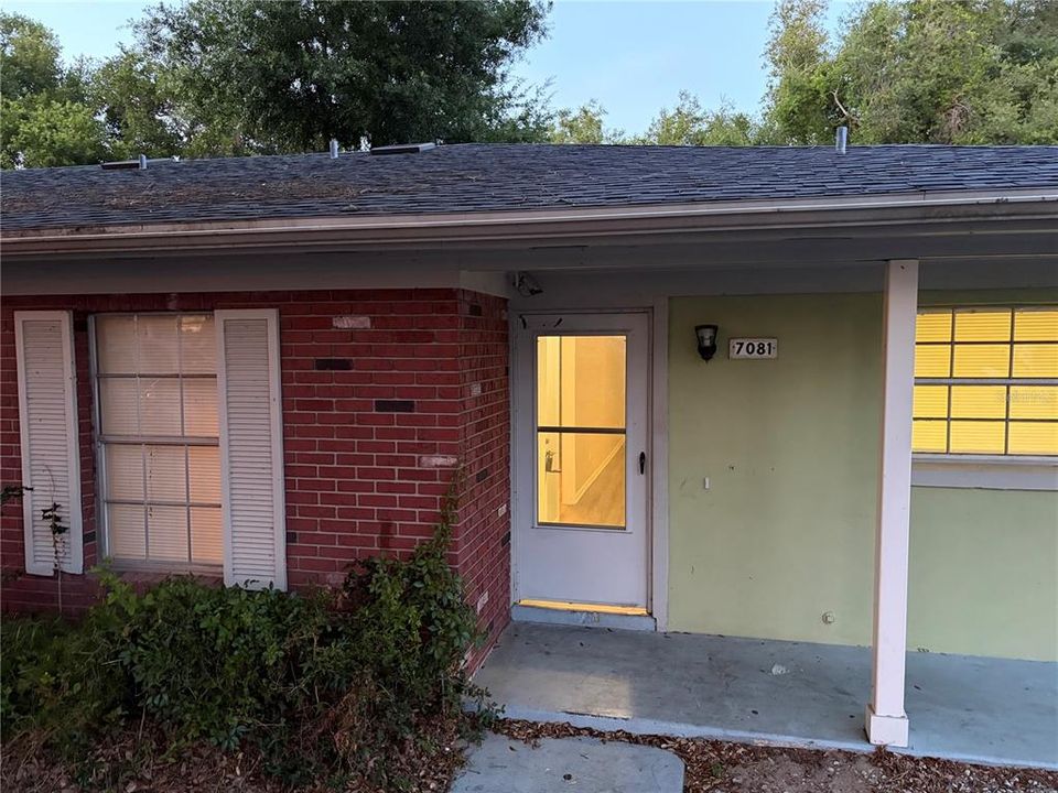 En Venta: $145,000 (2 camas, 1 baños, 971 Pies cuadrados)