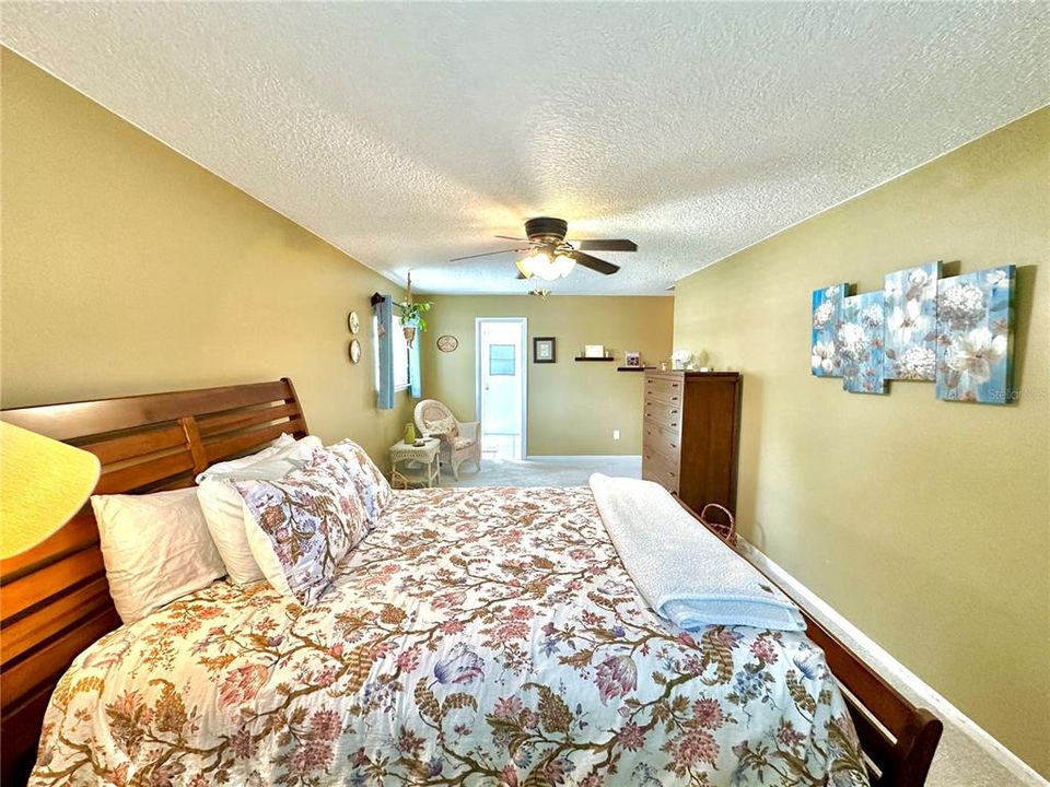 En Venta: $495,000 (3 camas, 2 baños, 1856 Pies cuadrados)