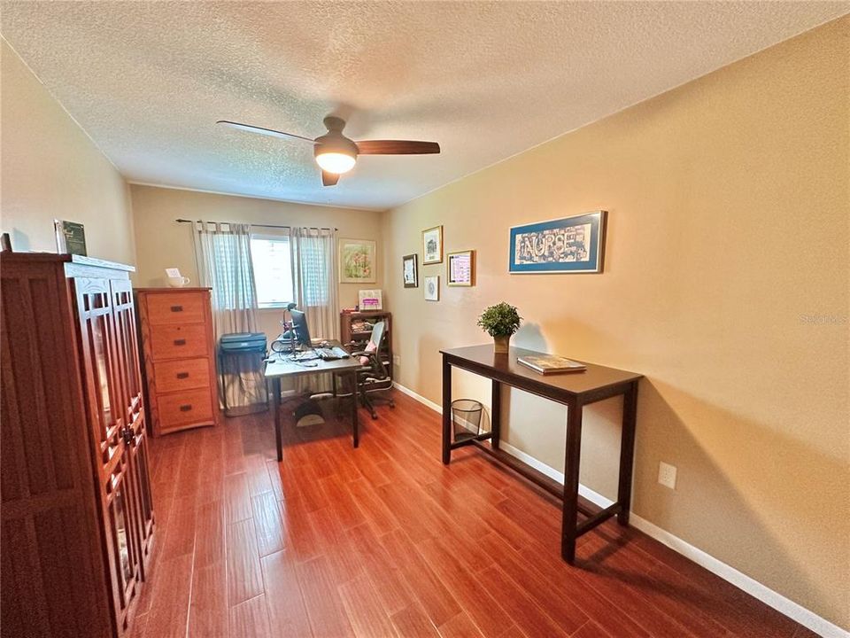 En Venta: $495,000 (3 camas, 2 baños, 1856 Pies cuadrados)