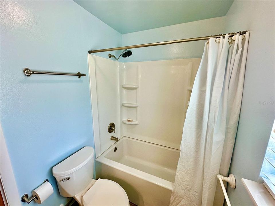 En Venta: $495,000 (3 camas, 2 baños, 1856 Pies cuadrados)