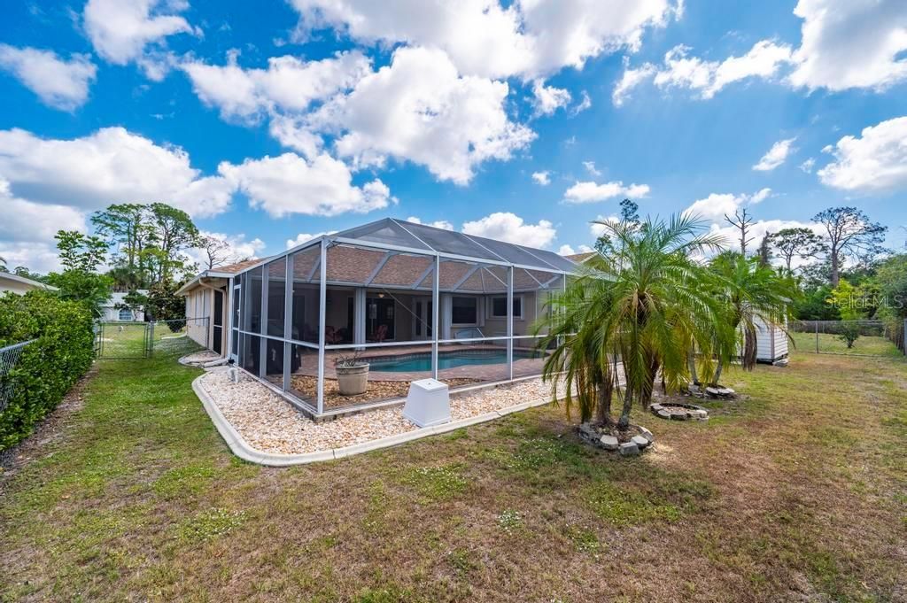 Activo con contrato: $458,900 (3 camas, 2 baños, 2192 Pies cuadrados)