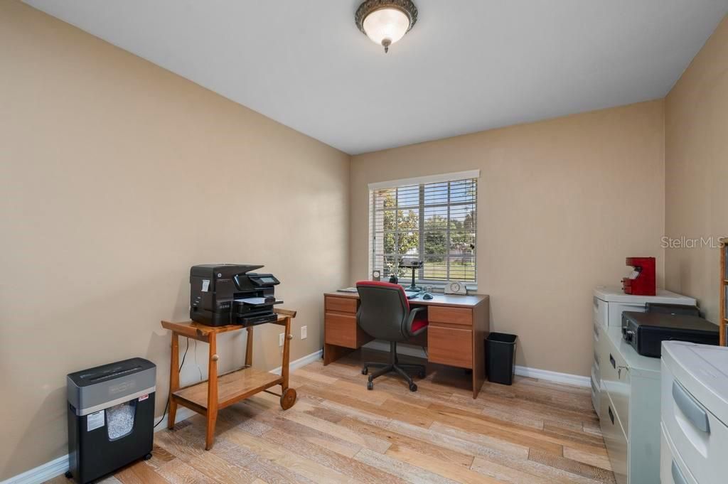 Activo con contrato: $458,900 (3 camas, 2 baños, 2192 Pies cuadrados)