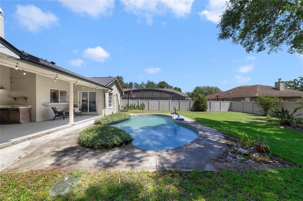 For Sale: $620,000 (4 beds, 3 baths, 2456 Square Feet)