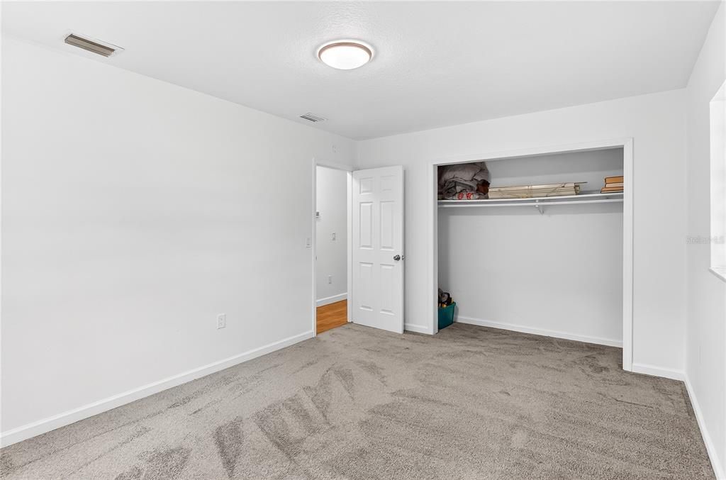 For Sale: $389,000 (3 beds, 2 baths, 1817 Square Feet)