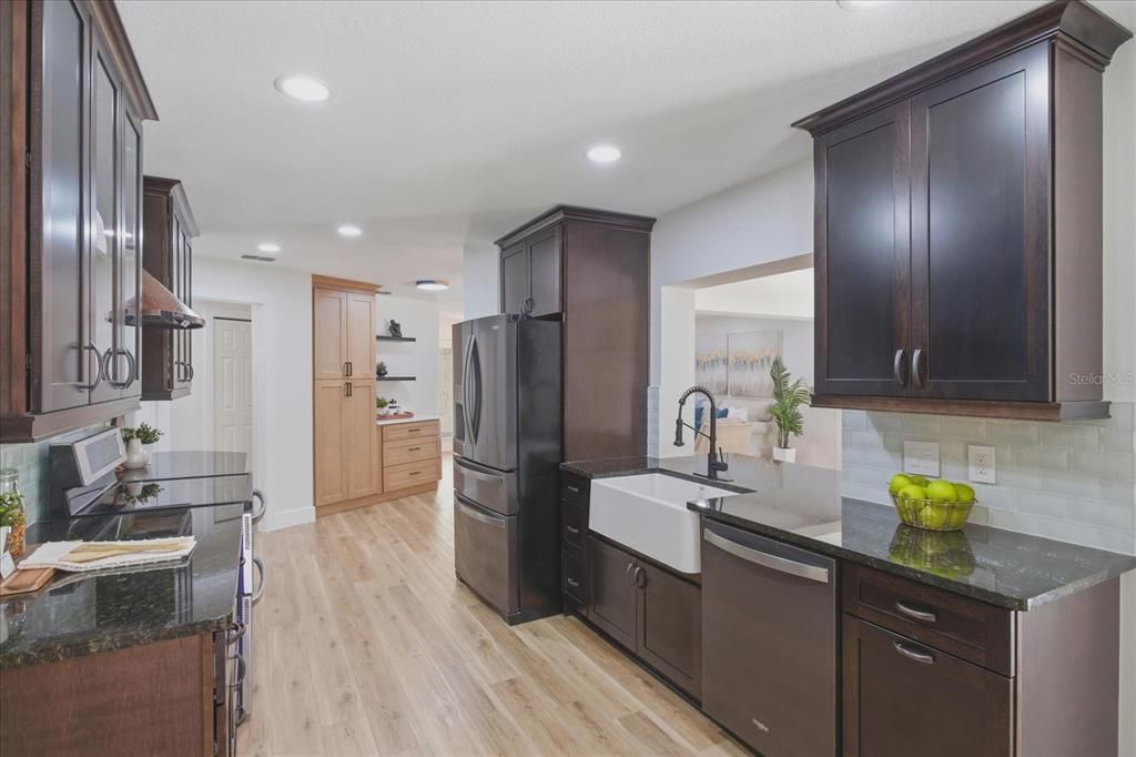 For Sale: $625,000 (3 beds, 2 baths, 2181 Square Feet)