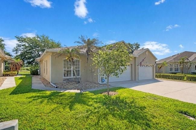 For Sale: $339,900 (2 beds, 2 baths, 1766 Square Feet)