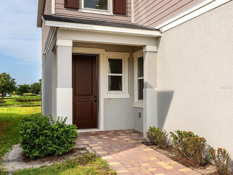 For Sale: $395,000 (5 beds, 2 baths, 2544 Square Feet)