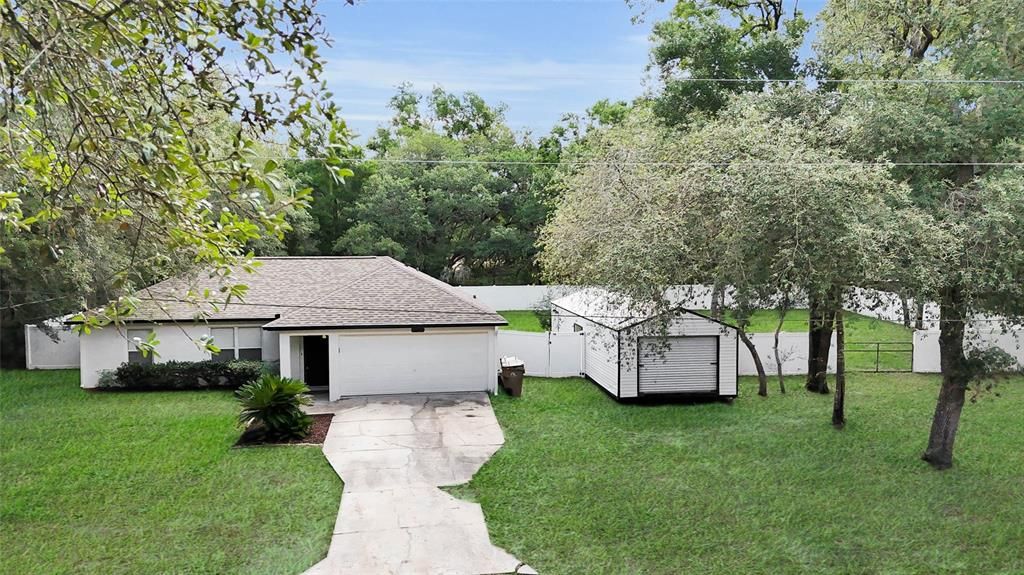 Activo con contrato: $249,900 (3 camas, 2 baños, 1049 Pies cuadrados)