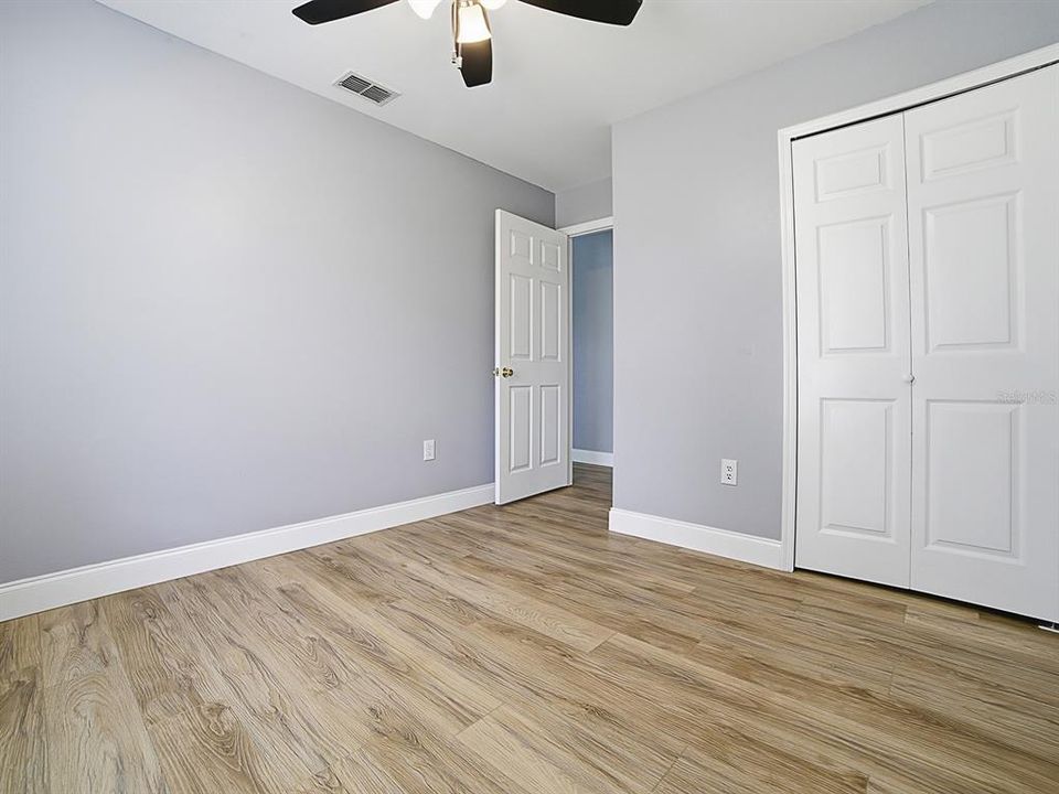 For Sale: $385,000 (3 beds, 2 baths, 1112 Square Feet)
