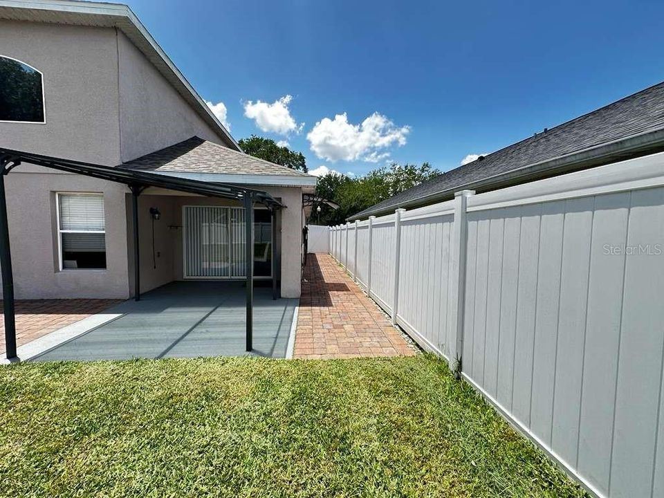En Venta: $589,000 (5 camas, 3 baños, 2456 Pies cuadrados)