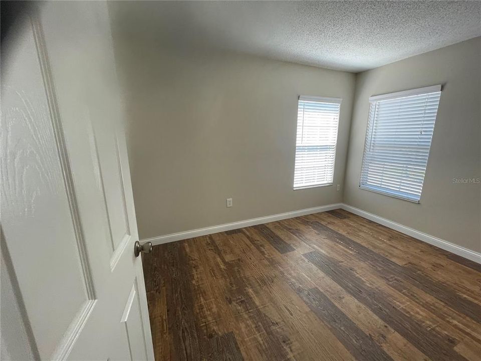 En Venta: $589,000 (5 camas, 3 baños, 2456 Pies cuadrados)