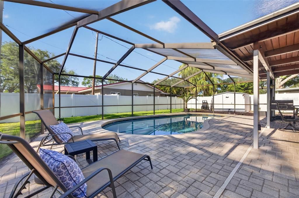 Active With Contract: $499,000 (3 beds, 2 baths, 1724 Square Feet)