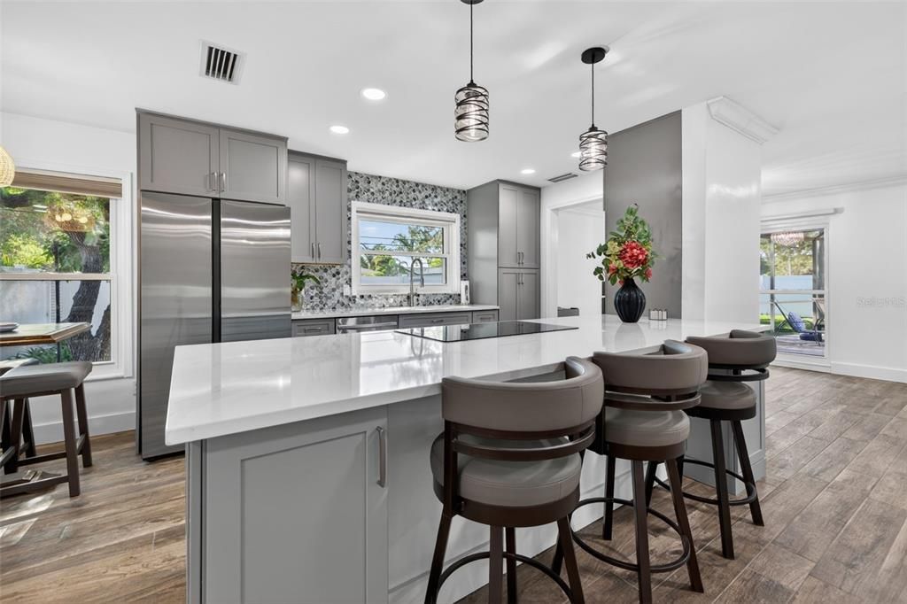 Active With Contract: $499,000 (3 beds, 2 baths, 1724 Square Feet)