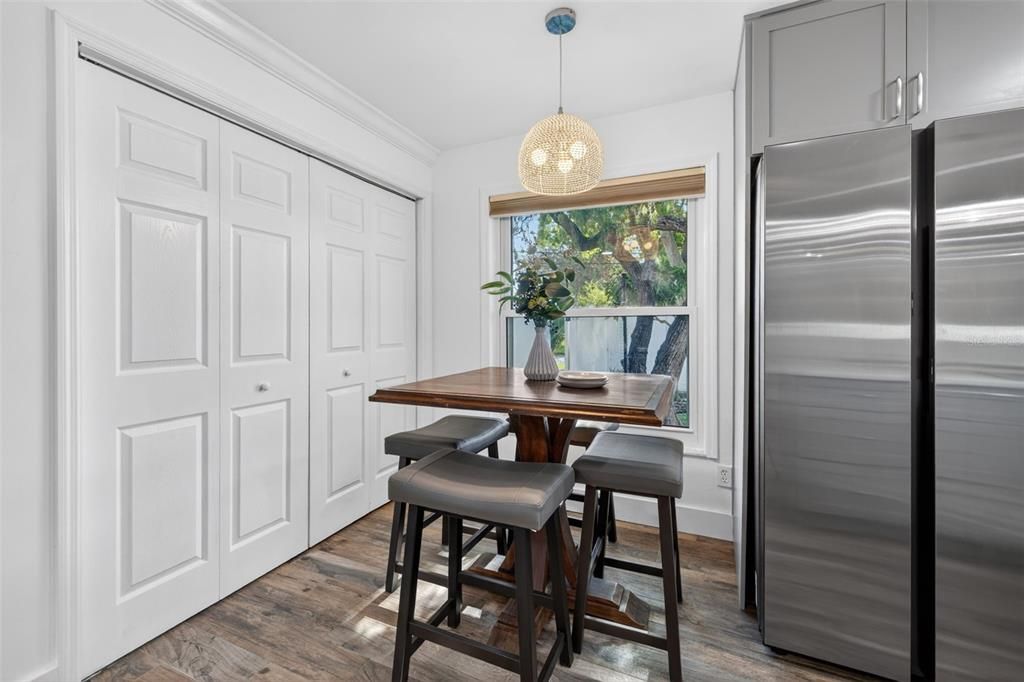 Active With Contract: $499,000 (3 beds, 2 baths, 1724 Square Feet)