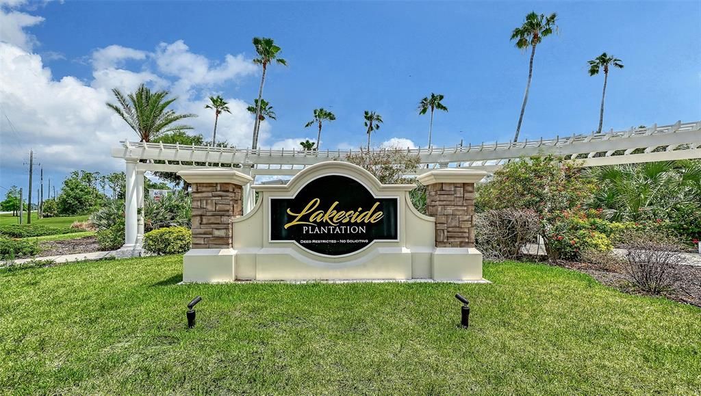 For Sale: $199,995 (2 beds, 2 baths, 1268 Square Feet)