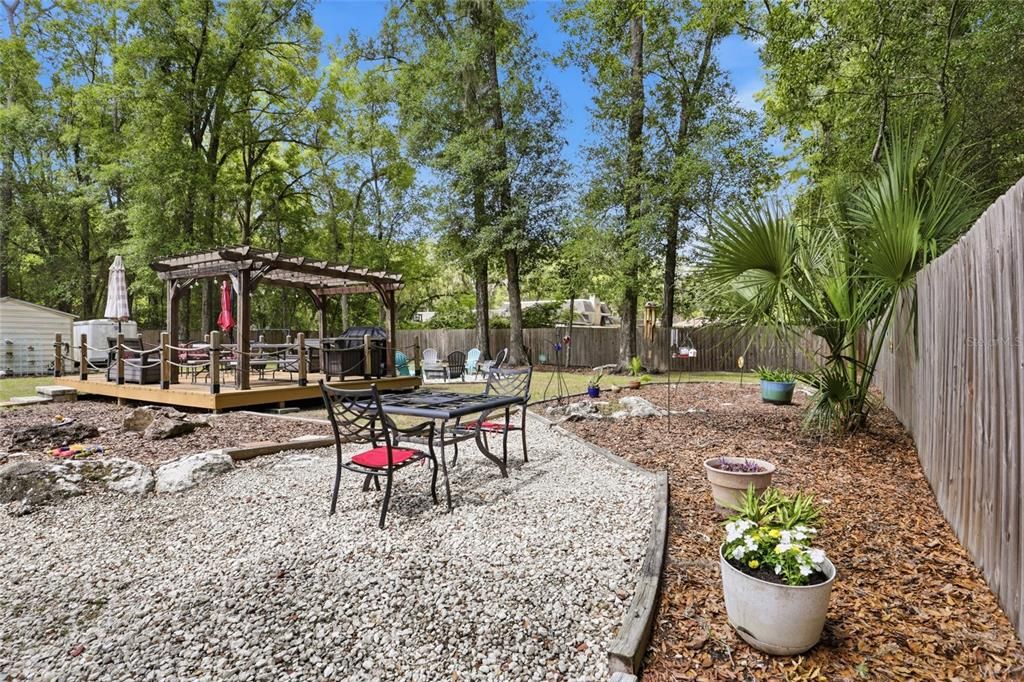 For Sale: $370,000 (3 beds, 2 baths, 1578 Square Feet)