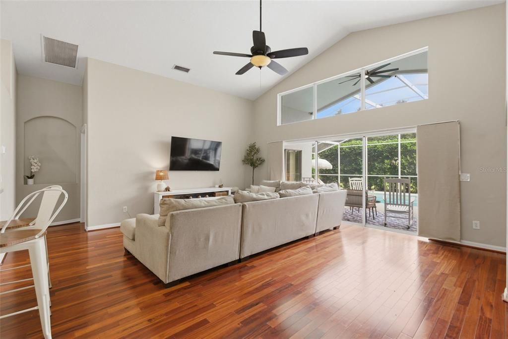 Active With Contract: $579,000 (4 beds, 2 baths, 2565 Square Feet)
