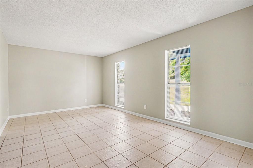 For Sale: $324,900 (3 beds, 2 baths, 1626 Square Feet)