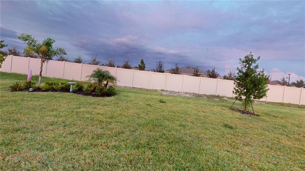 For Rent: $2,800 (3 beds, 3 baths, 2198 Square Feet)