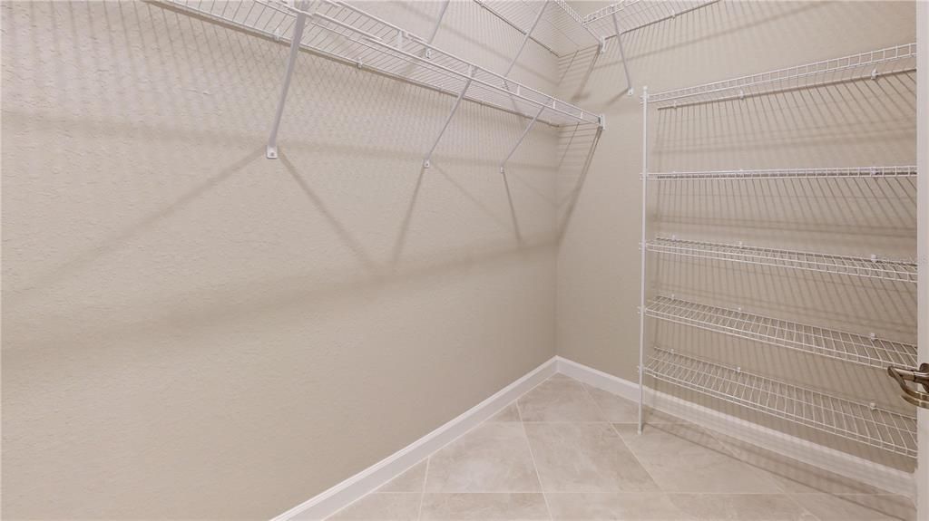 For Rent: $2,800 (3 beds, 3 baths, 2198 Square Feet)