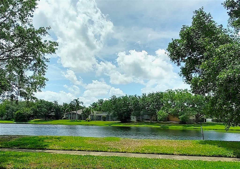 For Rent: $2,650 (4 beds, 2 baths, 2036 Square Feet)