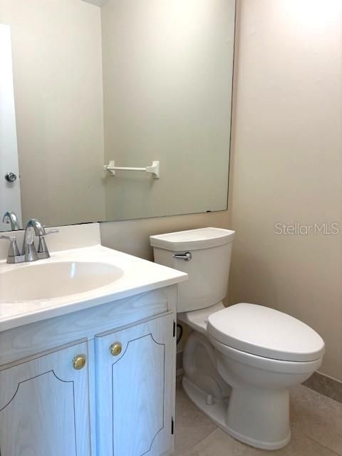 For Rent: $1,575 (1 beds, 1 baths, 800 Square Feet)